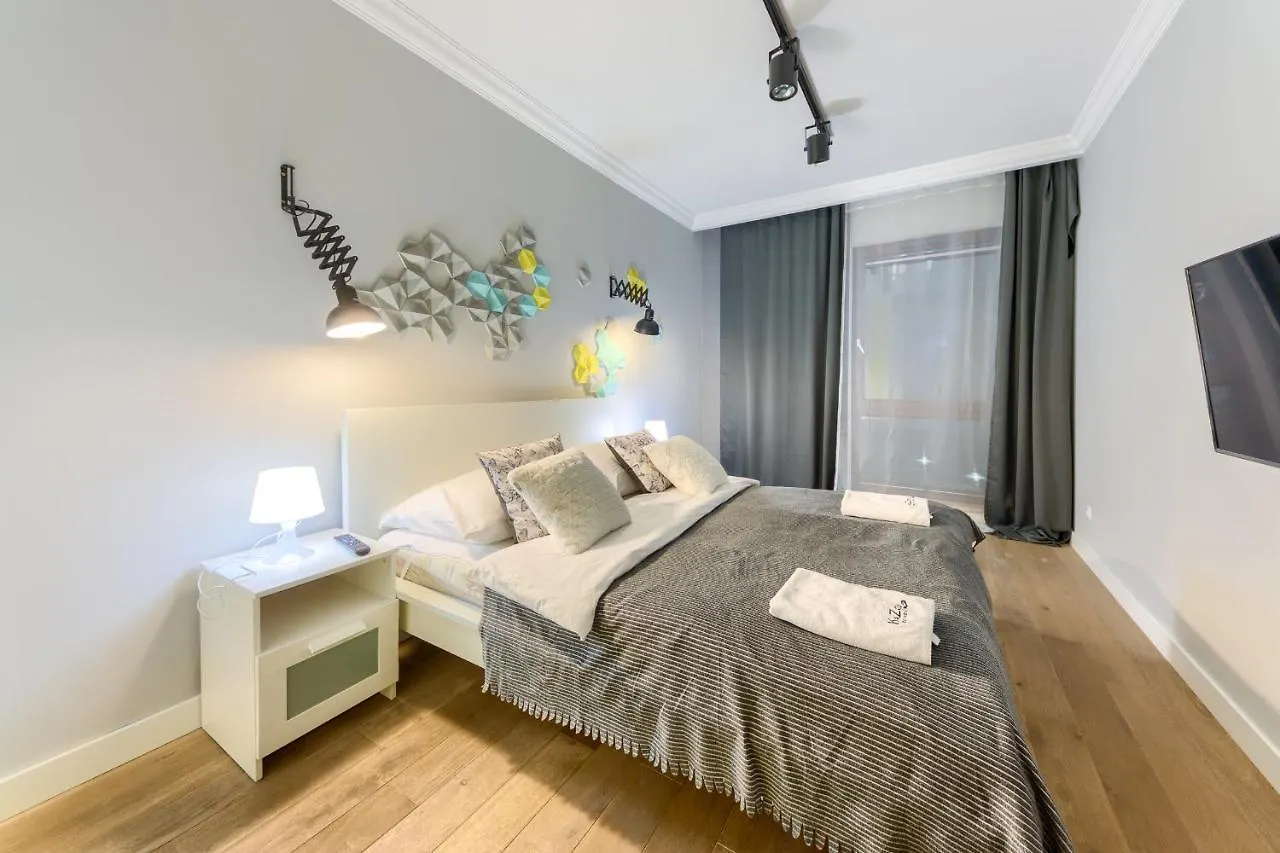 Kazou Service Przy Arkadii Apartment Warsaw Poland