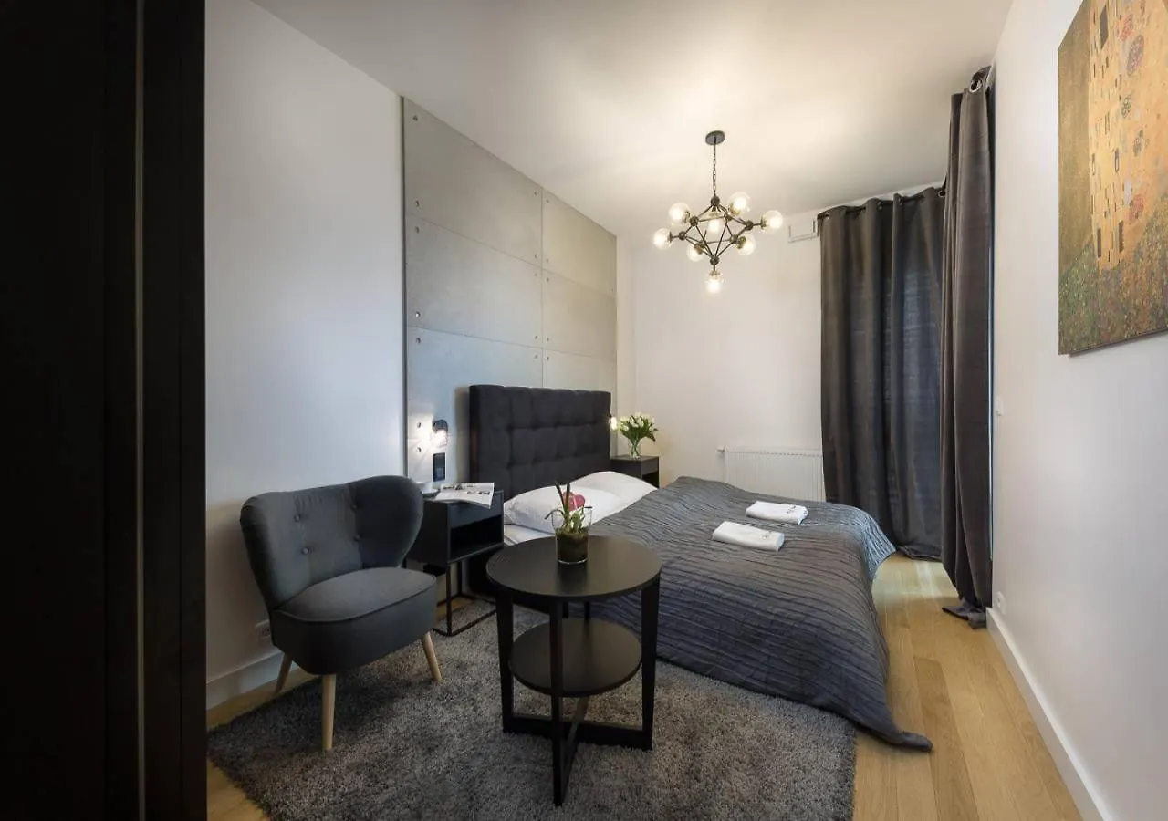 Kazou Service Przy Arkadii Apartment Warsaw Poland