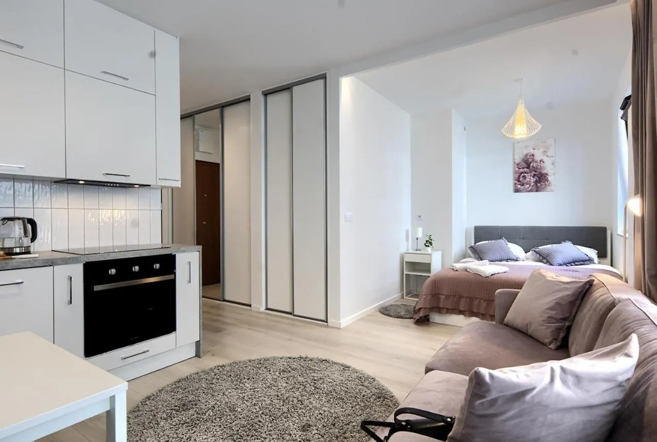 Kazou Service Przy Arkadii Apartment Warsaw Poland