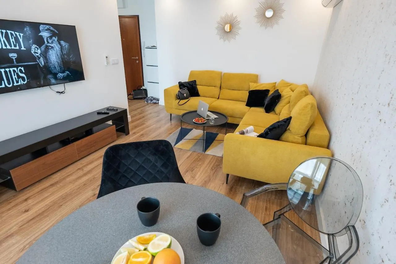 Kazou Service Przy Arkadii Apartment Warsaw