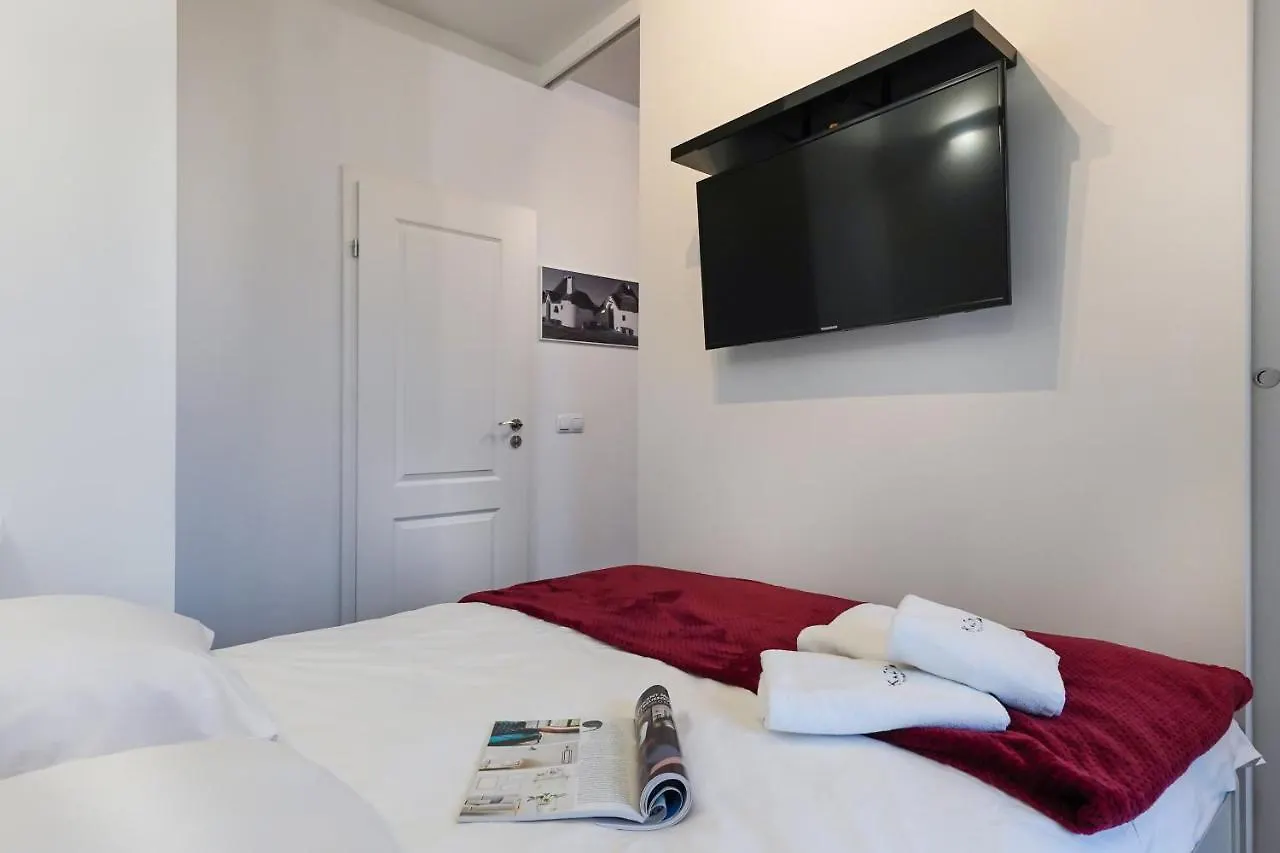 Apartament Kazou Service Przy Arkadii Warszawa